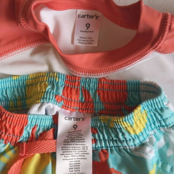 carter's rash guard & swim trunks matching set 9 months baby boy - Picture 4 of 9